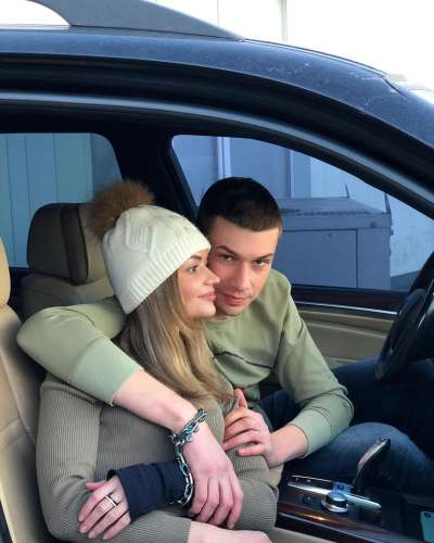 （图 / 撷取自sashaplusvika＠instagram）