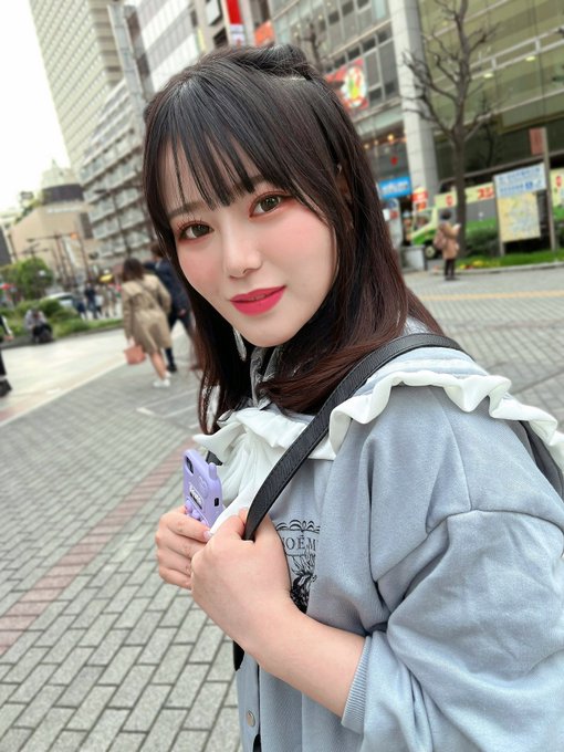 1685367902788067241.jpg 110856ubdmrzvfxww7pspn.jpg